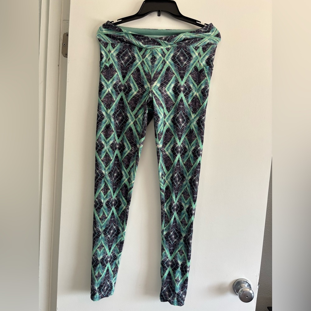 Wolven Jungle Helix Crossover Pocket Legging